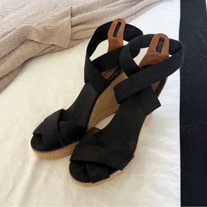 Tory Burch wedges black tan size 9